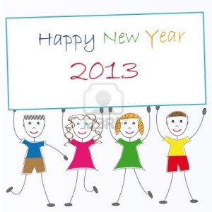 Kids-Holding-Happy-New-Year-2013-Card